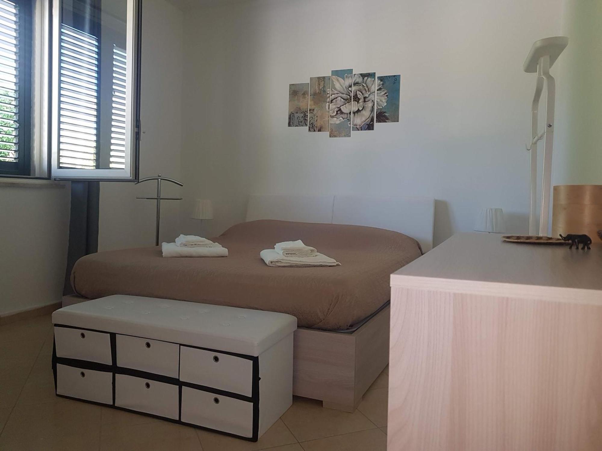 Da Sofi E Giuli Aparthotel Изола деле Фемине Екстериор снимка
